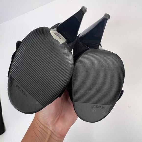 Lanvin Size 5.5 Black Felt, Velvet Bow Embellished Open Toe Sculpted 3.5 Heel - Picture 10 of 13